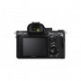 Sony Appareil photo Hybride Alpha 7 III + 28-70mm f/3.5-5.6 SEL