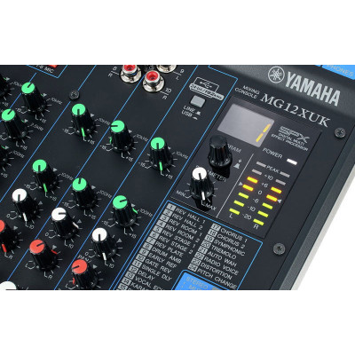 Yamaha MG10 console de mixage 10 canaux