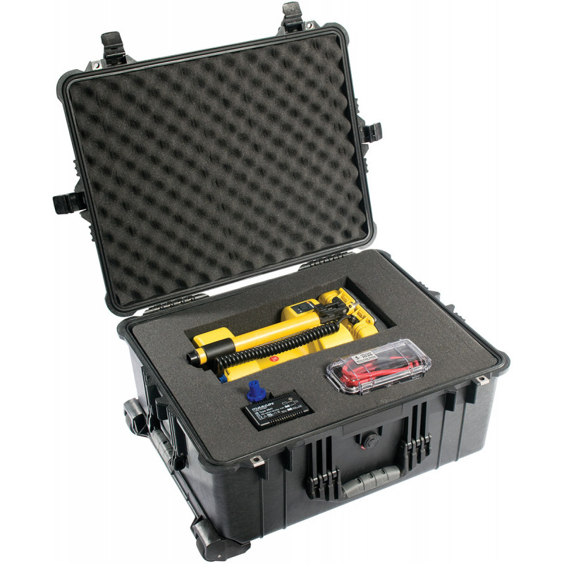 Pelicase PC1610 Valise rigide avec trolley et mousse 550x422x268 mm