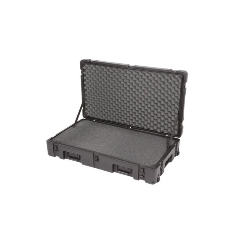 SKB mil standard noir 3r3821-7b-cw avec mousse et roulettes