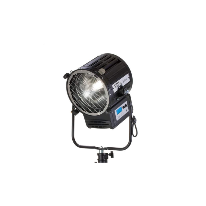 Litepanels Studio X5 Daylight 200W LED Fresnel (standard yoke, EU)