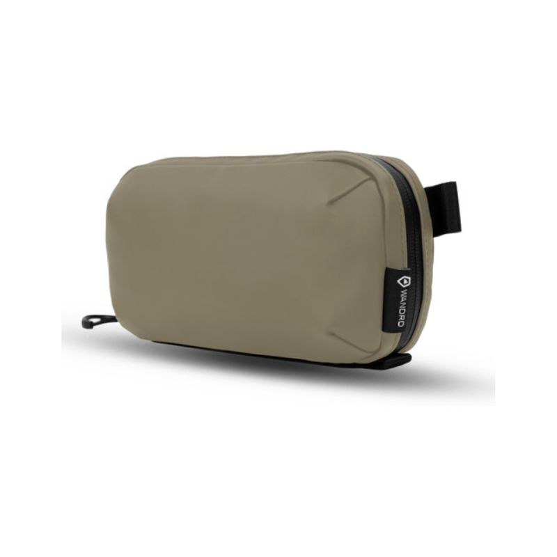 Wandrd Tech Bag Small Yuma Tan