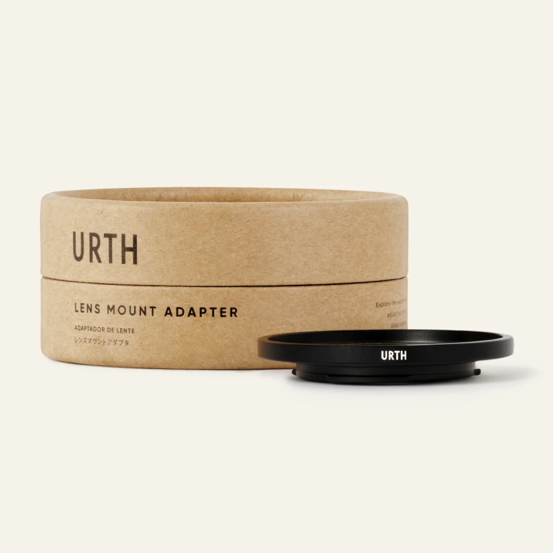 Urth Lens Mount Adapter: Leica R Lens to Canon (EF / EF-S)