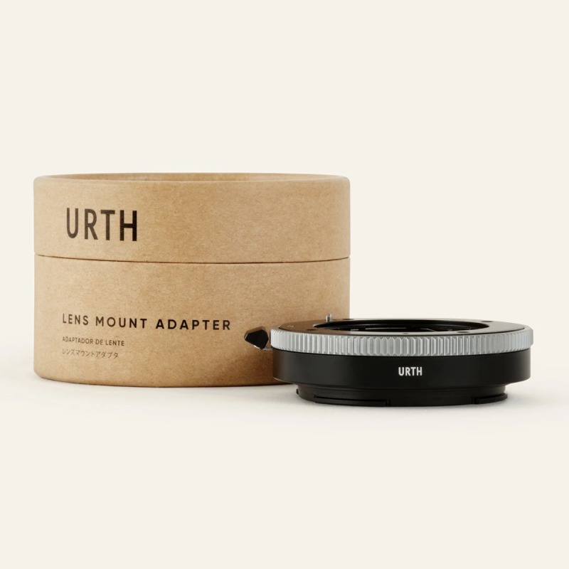 Urth Lens Mount Adapter:Canon (EF / EF-S) Lens to Canon RF