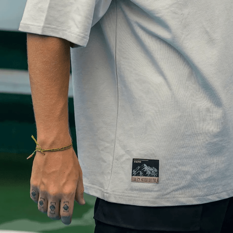 Tilta T-Shirt Hydra Arm Futuriste Sketch XXL - Blanc Crème