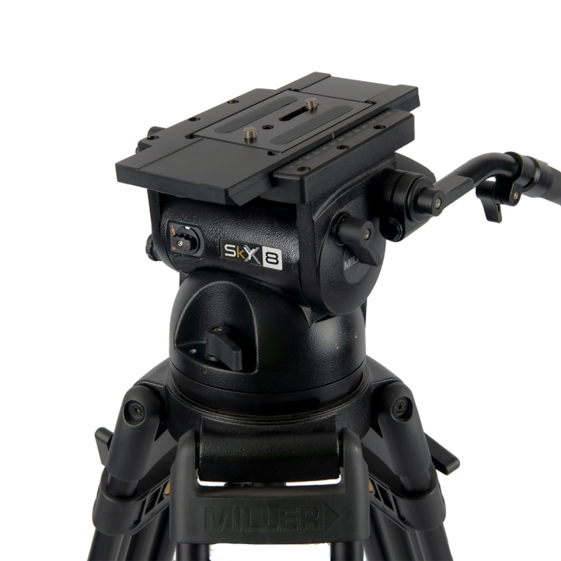 Miller SkyX 8 tête fluide avec 2 telescopic pan handles Camera plate