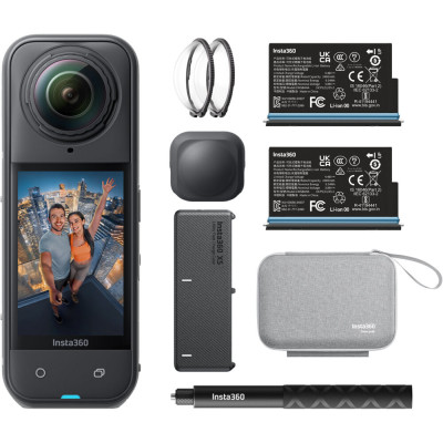 Insta360 Caméra Insta 360 X5 - Ensemble X5 Essentials