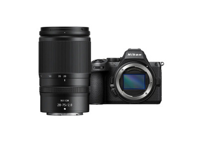 Nikon Appareil photo hybride Z5 II + objectif 28-75mm Nikon Appareil photo hybride Z5 II + objectif 28-75mm